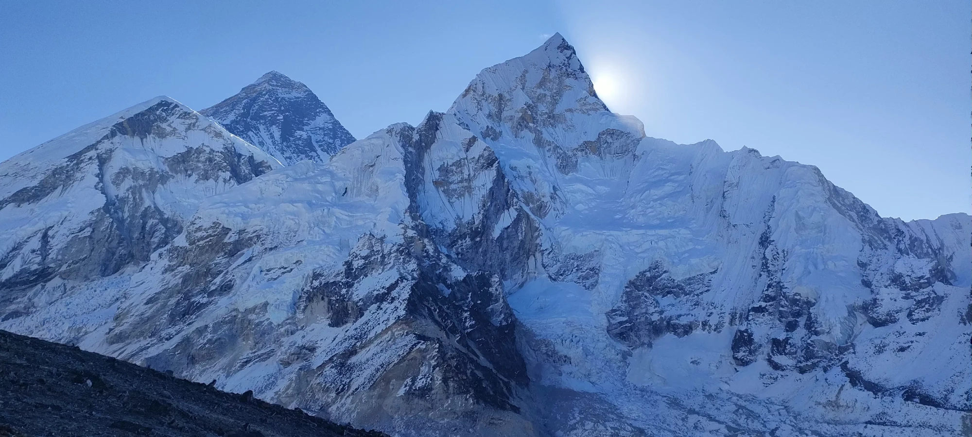 EBC Pour itinéraire via Lac Gokyo et Gokyo Ri (sommet) EBC Pour itinéraire via Lac Gokyo et Gokyo Ri (sommet)