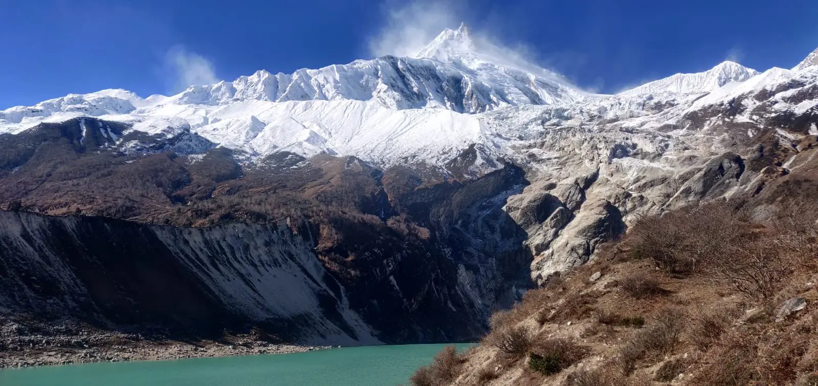 EBC Pour itinéraire via Lac Gokyo et Gokyo Ri (sommet) EBC Pour itinéraire via Lac Gokyo et Gokyo Ri (sommet)